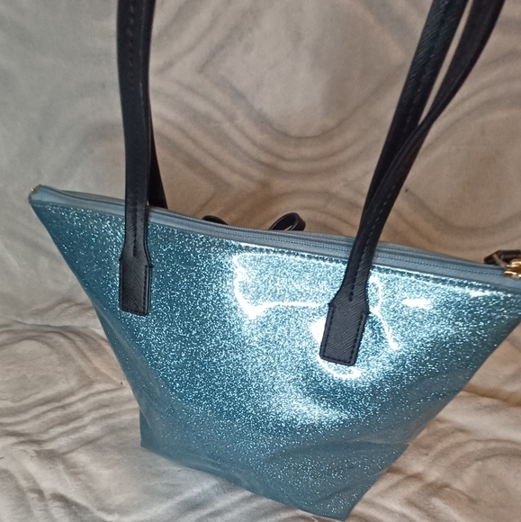 Kate Spade Patent Leather Sparkle Shoulder Bag In EUC 12x10x4 - Picture 5 of 7